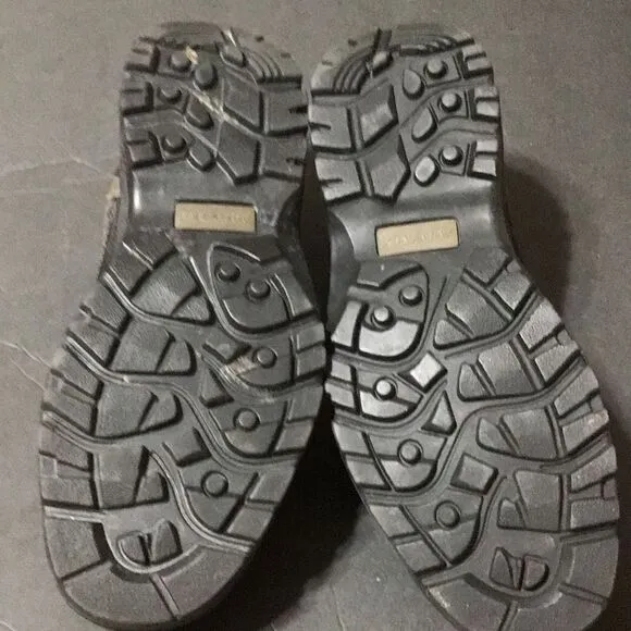 Arapaho men’s size 10 like new suede shoes