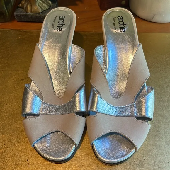 Arche Metallic Silver Leather and Bone Nubuck Heeled Sandals | Barely Wo…