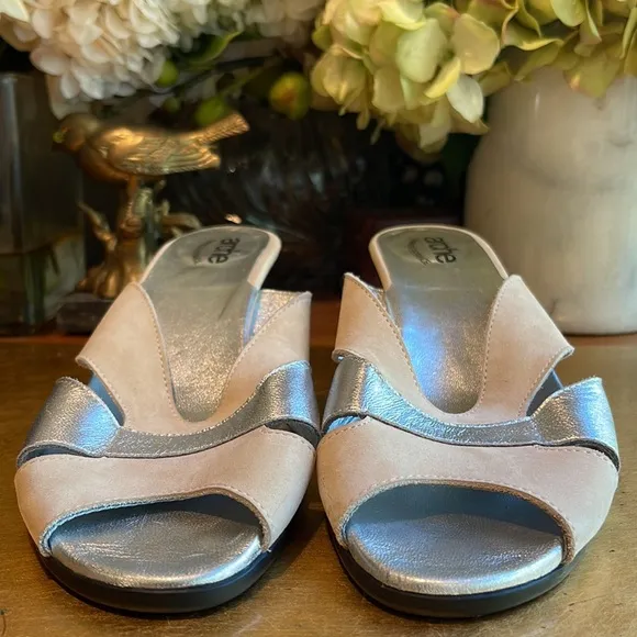 Arche Metallic Silver Leather and Bone Nubuck Heeled Sandals | Barely Wo…