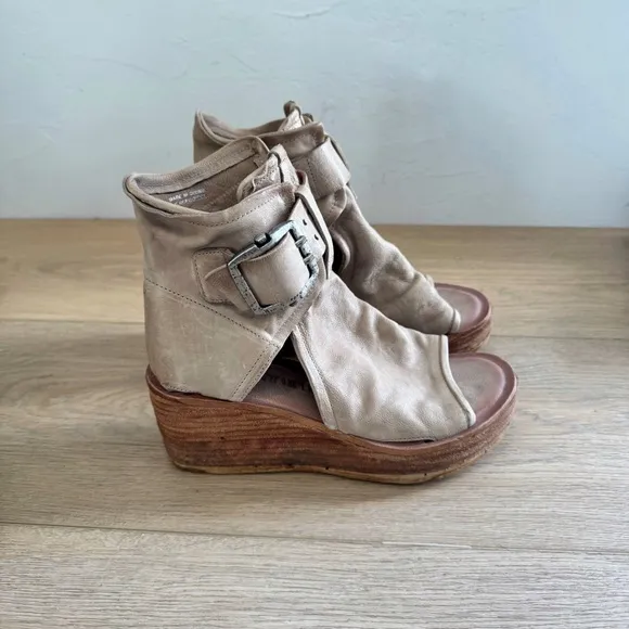 A.S.98 Naya Leather Wedge Sandals