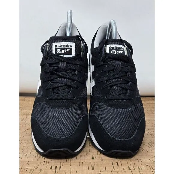 Asics Onitsuka Tiger Shoes Mens 7.5 Alvarado D845L Black/White Suede Sneakers