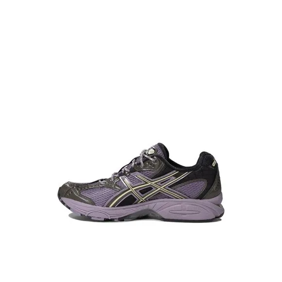 Asics Sneakers &amp; Slip-on Size US 7