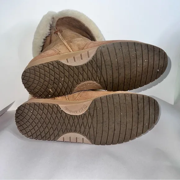 Australian Emu Bells Beach Lo sz 8 Sheepskin Boots Suede Outer