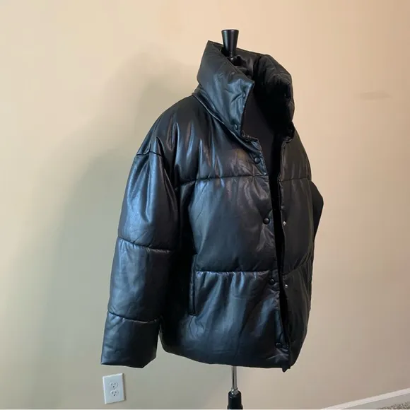 AVEC LES FILLES Black Faux Leather Puffer Jacket Size XL