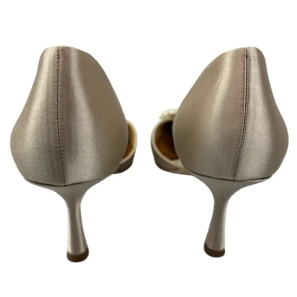 Badgley Mischka Womens 9 Fabia Pointed Toe Slip On d'Orsay Pumps Nude Satin