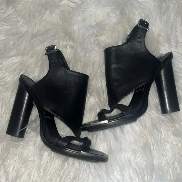 Barbara Bui Sandals Black Gladiator Heels