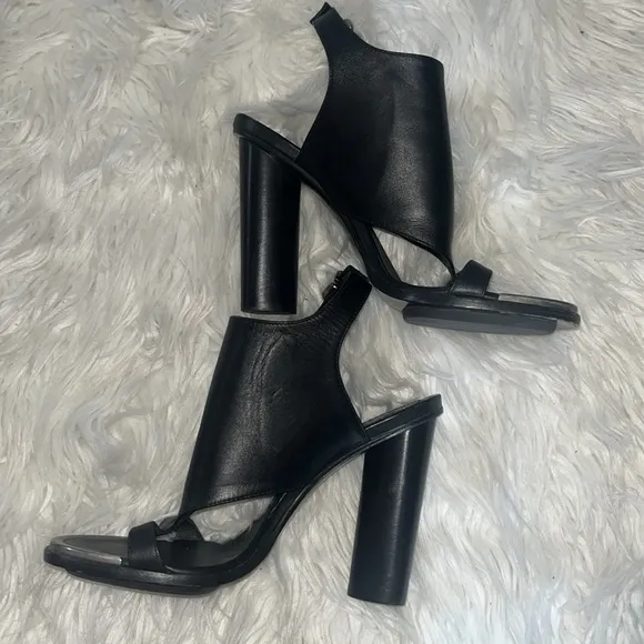 Barbara Bui Sandals Black Gladiator Heels