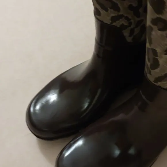 BCBGGeneration Madison Leopard Rubber Rain Boots Retail $395