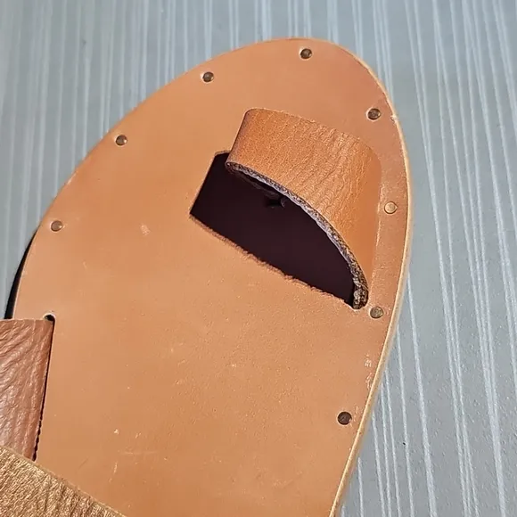 Beek‎ Finch Rose Gold/ Tan Toe Ring Leather Sandals Size 5 NWOT $280