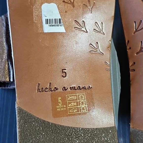 Beek‎ Finch Rose Gold/ Tan Toe Ring Leather Sandals Size 5 NWOT $280