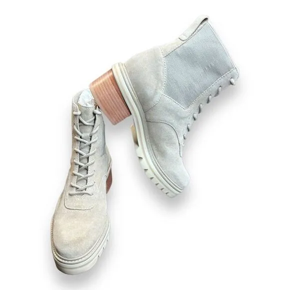 BERNARDO Salerno Lace-Up‎ Rubber Sole Boot US 6.5M White Suede