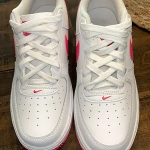 Big Kid's Nike Air Force 1 (GS) White/Laser Fuchsia