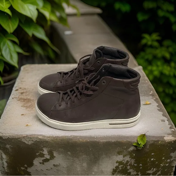 BIRKENSTOCK Bend Leather Sneakers in brown with new footbeds. FINAL SALE PRICE