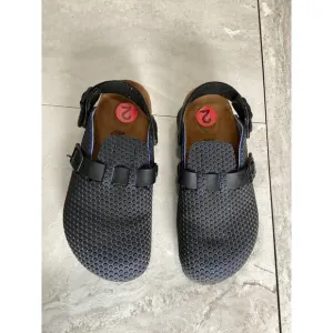 Birkenstock Leather Upper Shoes for Boys Size 2 Black