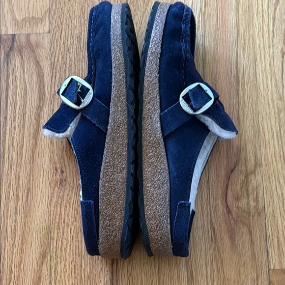 Birkenstock sz 40 US 9 Buckley shearling Navy Suede Shoes great condition