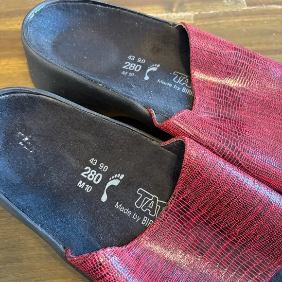 Birkenstock Tatami Red Black Embossed Sandals Rubber Men’s 10 Narrow Open Slide