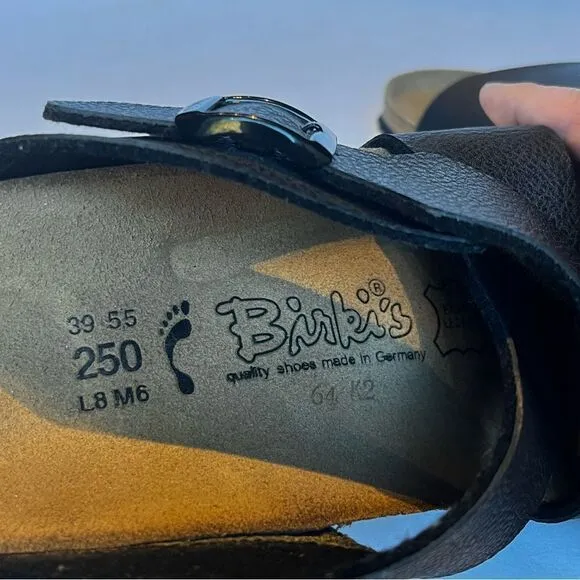 Birki's 250 Leather Sandals Black/Tan Ladies 8, Mens 6 Look new! Criss Cross