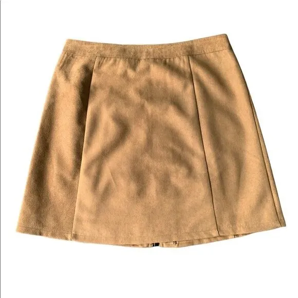 Bishop and Young Tan Suede Mini Skirt | Size M