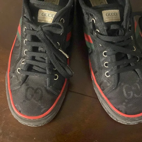 Black in red Gucci shoes size 9