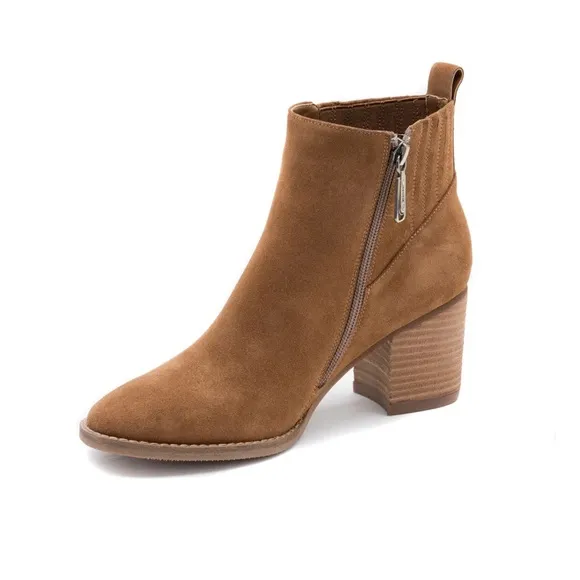 Blondo NOA waterproof suede boots. Color is camel suede. Size 10