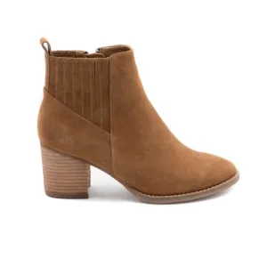 Blondo NOA waterproof suede boots. Color is camel suede. Size 10