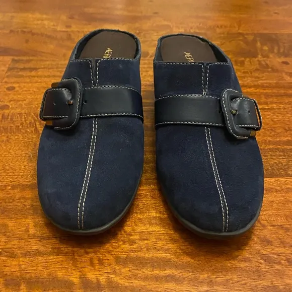 BOGO 2 Pairs of Aerosoles Suede Clogs (1 Brown, 1 Blue) Size 7.5M