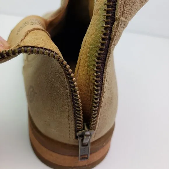Born Arula Womens Size 9 Beige Suede Zip Ankle Booties Boot Shoes F76602