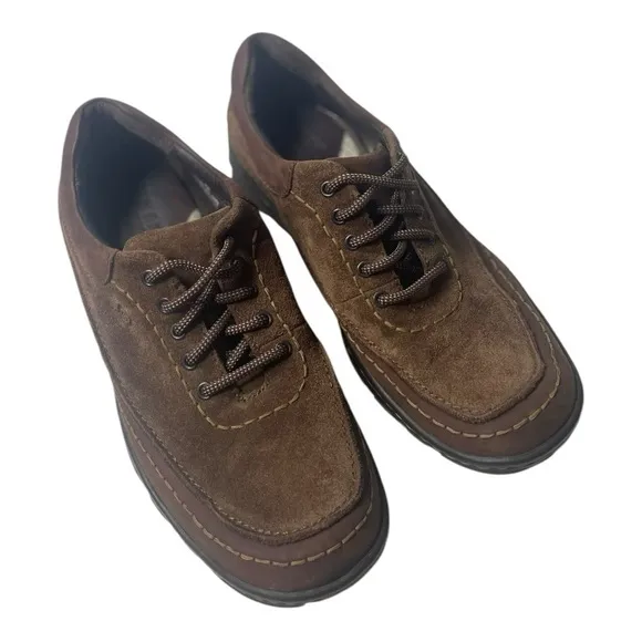 Born Men’s Handcrafted Brown Leather Oxford Shoes