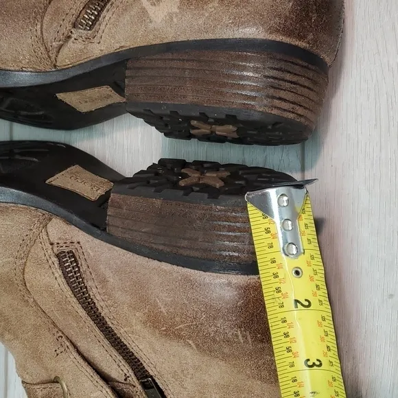Born Women Ankle Distressed Leather Moto Boots shoes sz 10M