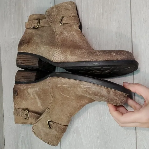 Born Women Ankle Distressed Leather Moto Boots shoes sz 10M
