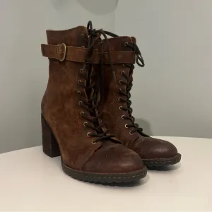 Born Womens Cass Block Heel Size 9M Rust Brown Tobacco Suede Boots