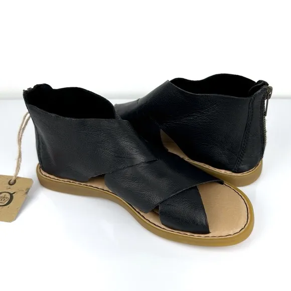 Born Women's Imani Open Toe Leather Sandals Black Size 6
