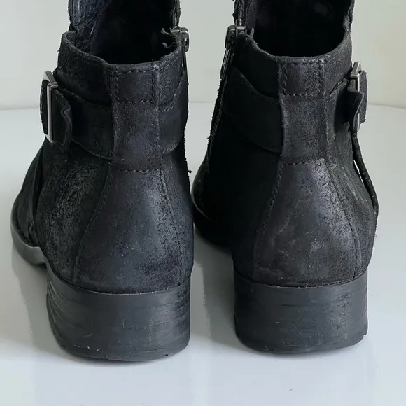 Born Womens Trinculo Black Distressed Leather Ankle Boots Size 9 M