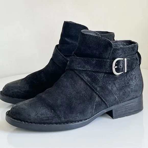 Born Womens Trinculo Black Distressed Leather Ankle Boots Size 9 M
