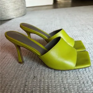 BOTTEGA VENETA GREEN KIWI STRETCH HEELED SANDALS 39