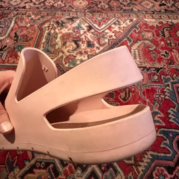 Bottega Veneta Puddle Sandals/Mules in Pink/Blush— Women’s EU 37/US 7
