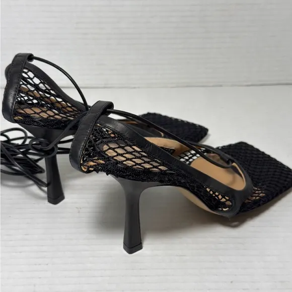 Bottega Veneta Stretch Lace-Up Mesh &amp; Lambskin Leather Sandal Size: 35 1/2 (5.5)
