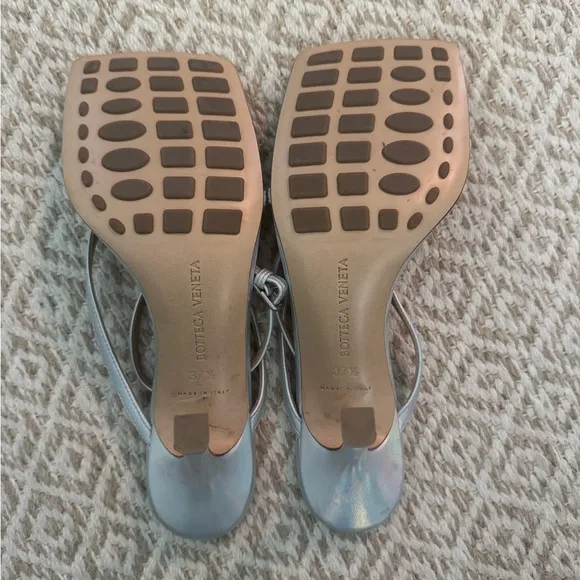 BOTTEGA VENETA STRETCH STRAP SANDAL, Size 37.5 (US 7.5)