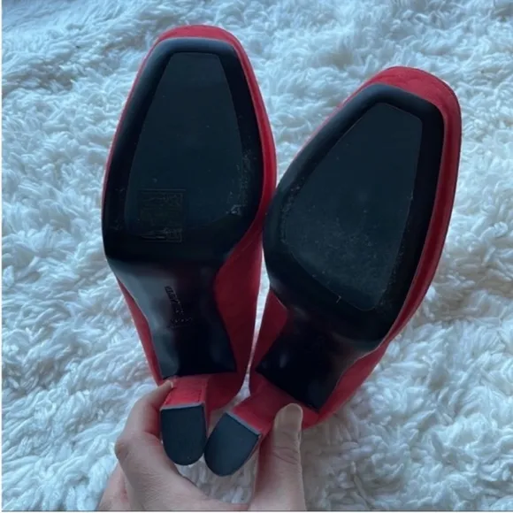Bottega Veneta Suede Heels‎
