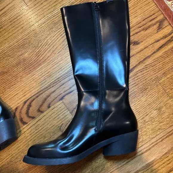 Brand New Camper Bonnie Boots in Black Size 41