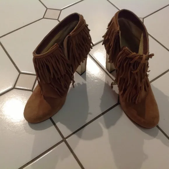 Brian Atwood suede salmon fringe booties boots 9