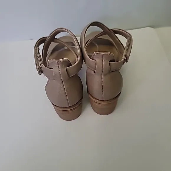 Brioso Verandah Leather Block Heel SandalsFrom Brioso, the Verandah Leather San