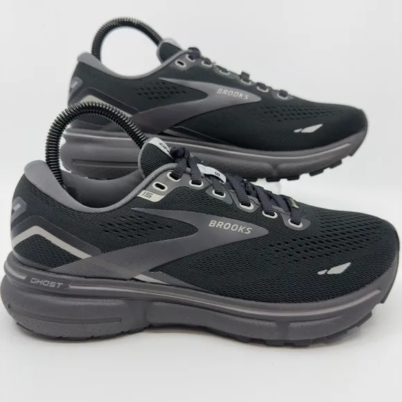 Brooks Ghost 15 GTX Gore-Tex Running Shoes Womens 7 B Black Gray White Sneakers