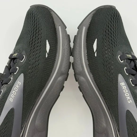 Brooks Ghost 15 GTX Gore-Tex Running Shoes Womens 7 B Black Gray White Sneakers