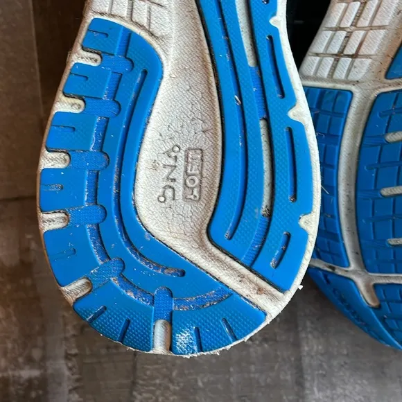 Brooks glycerin running shoes