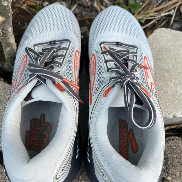 Brooks Mens Beast GTS 23 Gray Crimson Red Running Shoes Sneakers Size 9.5 D