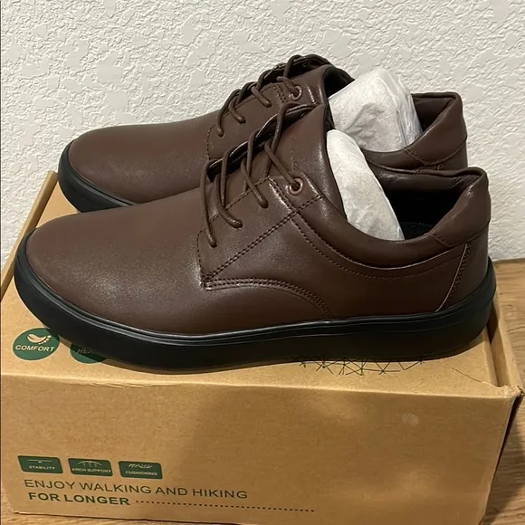 Brown Leather Oxford Shoes with Classic Design