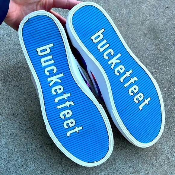 BUCKETFEET Blue Coral Kelp Pattern Shoes Size 8
