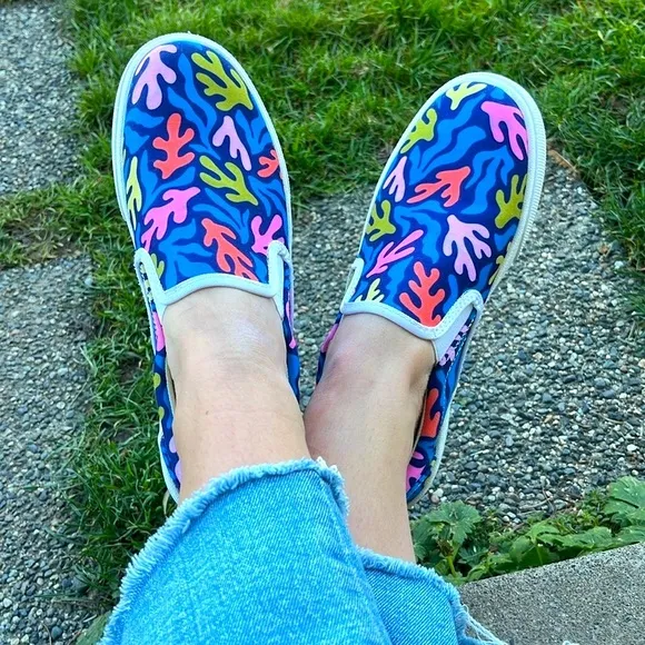 BUCKETFEET Blue Coral Kelp Pattern Shoes Size 8