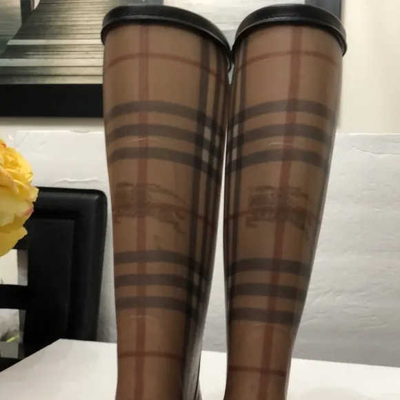 BURBERRY BROWN CHECK RUBBER RAIN BOOTS WOMENS SIZE 36